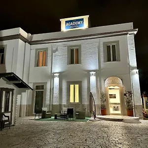 Academy Hotell